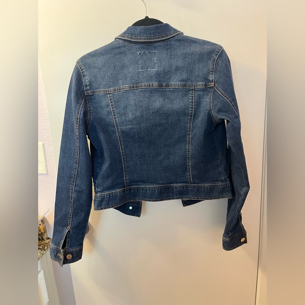 Stylish Blue Denim Jacket/EUC/Size small 19-21 PTP - Picture 8 of 10